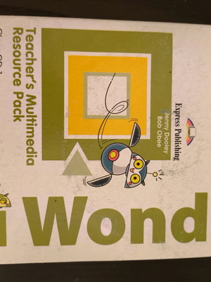 iWonder Junior B CDs like new for book listening