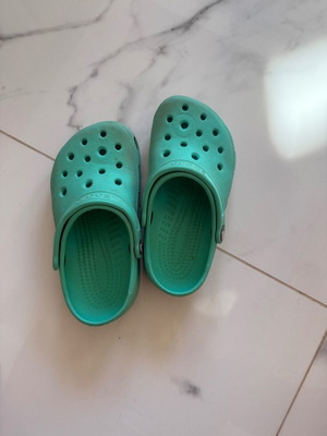 Crocs children's clogs used, turquoise, size 32-33