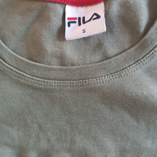 Fila t-shirt khaki small like new