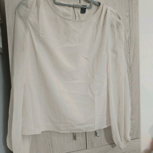 Blouse ecru with special sleeve, new Shein size M
