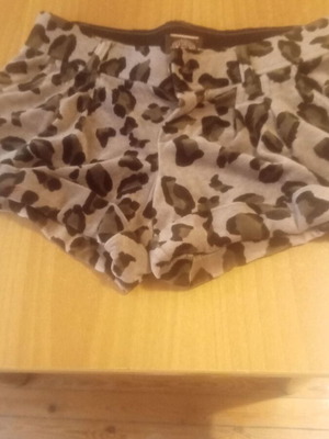 Juicy Couture Women's Leopard Velvet Shorts like new, size S