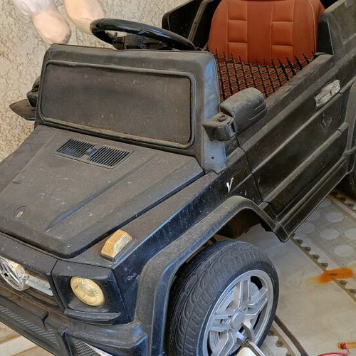 Electric kids car used, needs a small 12V battery