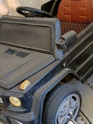 Electric kids car used, needs a small 12V battery