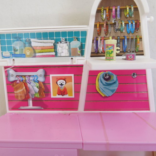Barbie playset with pet boutique used, 2015, Mattel