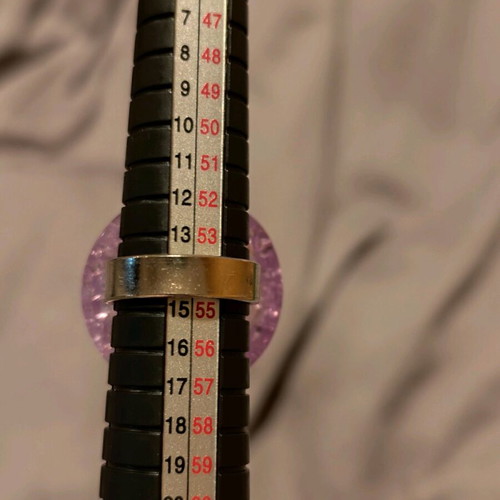 Purple plastic ring like new