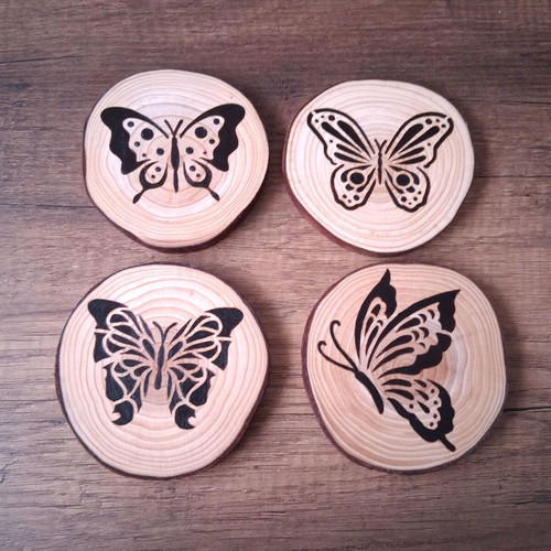 Handmade coasters with pyrography butterflies, new, wood slices 8-9 cm