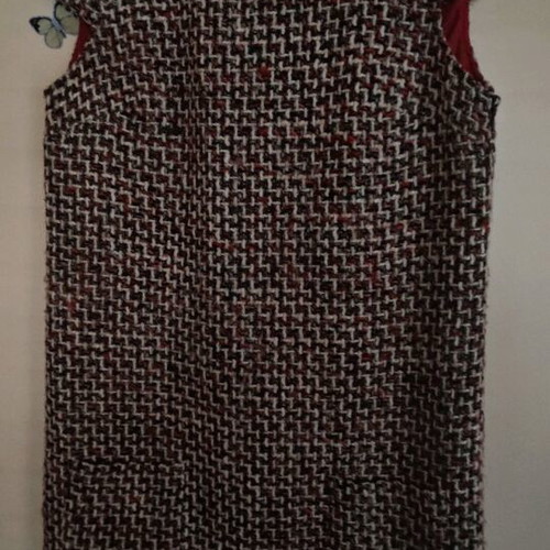 Benetton dress like new, large, red lining, side zipper