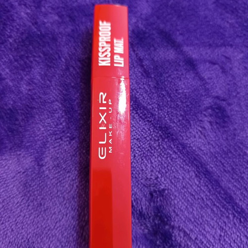 Elixir Kiss Proof Lip Mat new, bright red 006 Valentine Red