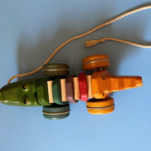 Plantoys Pull-Along Rainbow Crocodile like new 12+ months
