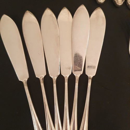 Cutlery set like new, 35 pieces