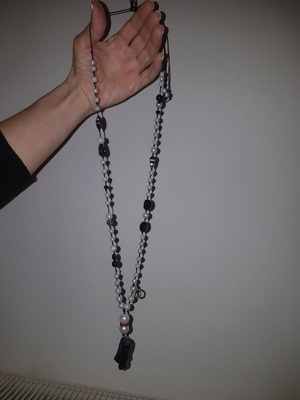 BSB necklace used, white and black