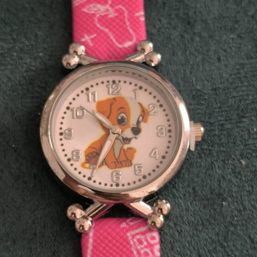Children's watch with dog design and pink strap quartz new