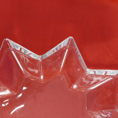 Large crystal serving platter used 45cm diameter star shape with 10 points