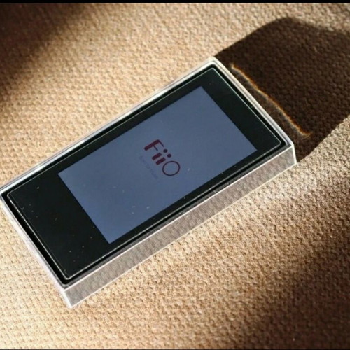 FiiO M9 music player like new, high-resolution digital audio