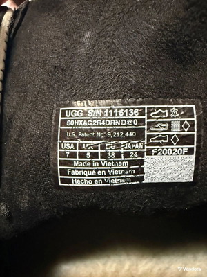 Μποτάκια Ugg μεταχειρισμένα, άσπρα, νούμερο 38