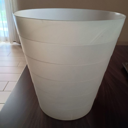 Office waste bin, height 30cm, diameter 29cm, unused