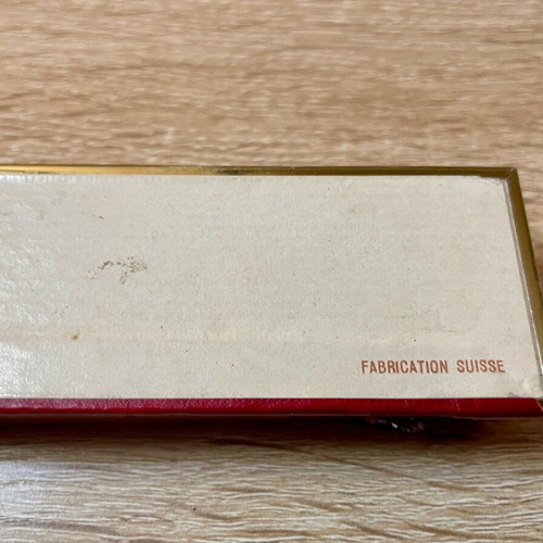 Omega vintage box like new