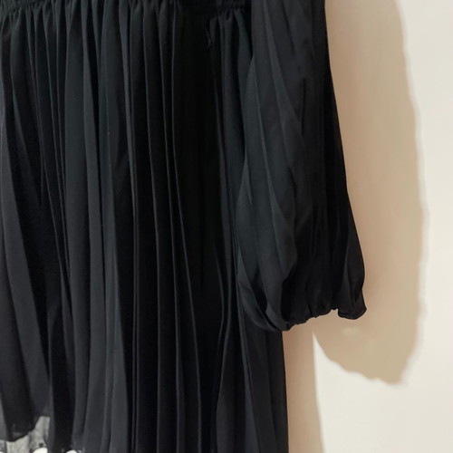 Pleated black Zara dress alpha line like -  8,00 - Vendora.cy
