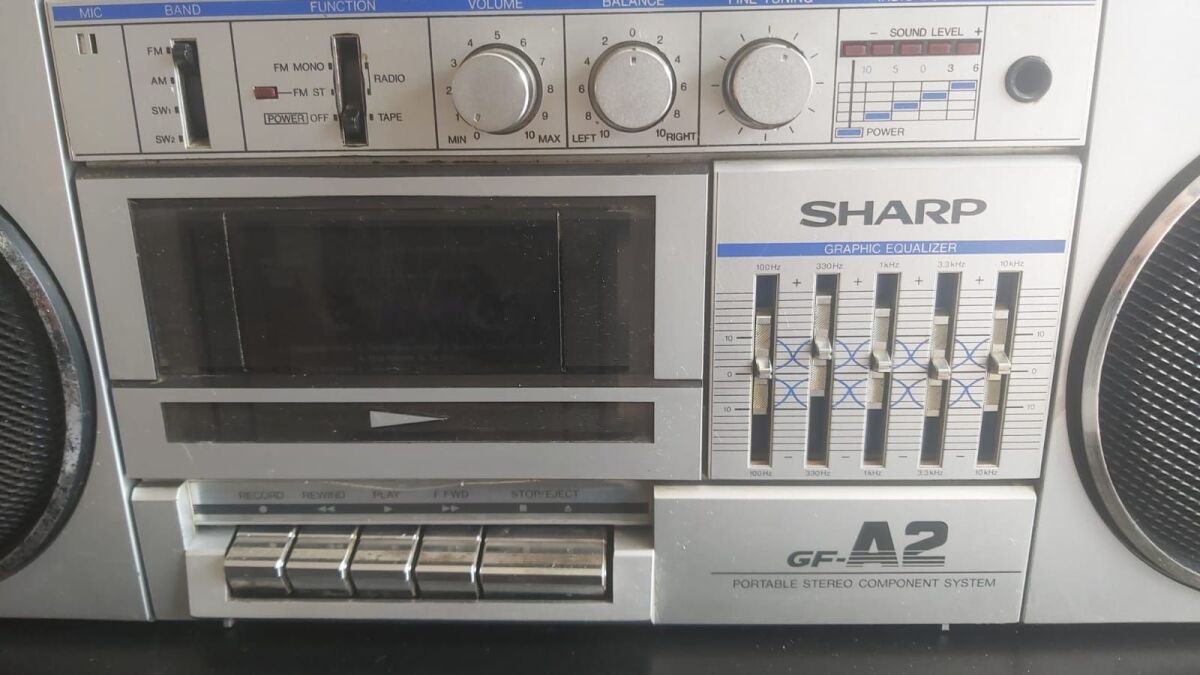 Retro cassette player Sharp GF-A2 like… - € 120,00 - Vendora.cy