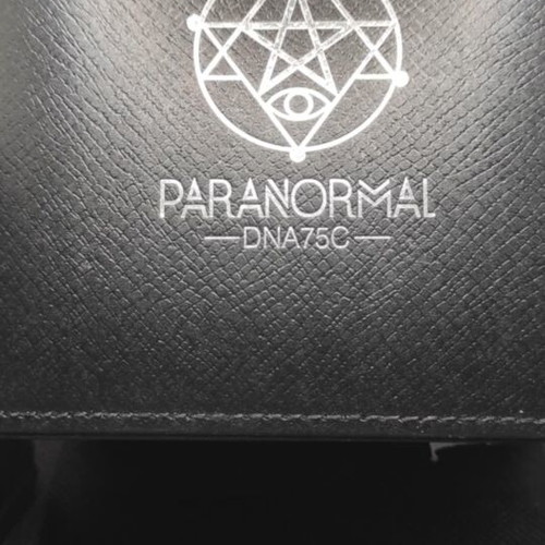 Lost Vape Paranormal DNA 75C mod like new with extra wood panels