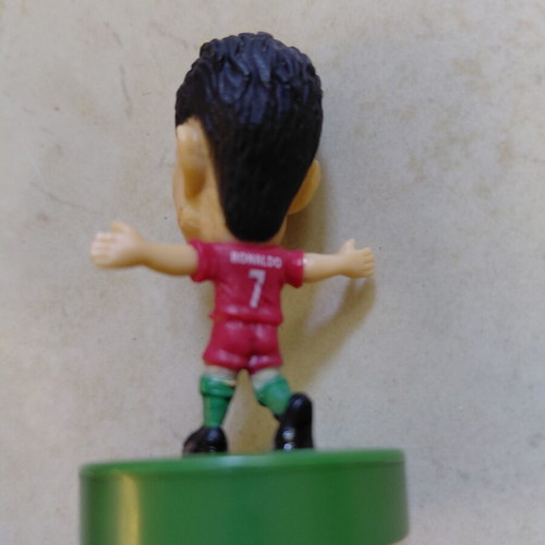 Ronaldo stamp used, no ink