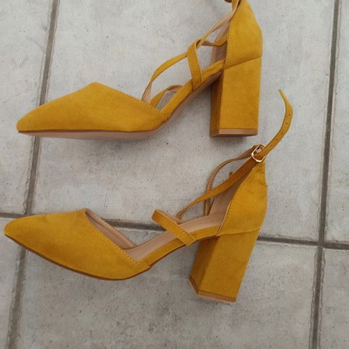 Yellow pumps new, 8 cm heel, size 39