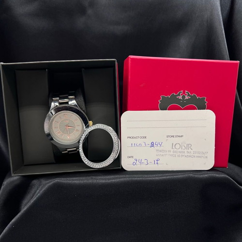 Loisir women's watch used with 2 bezels and stainless steel bracelet