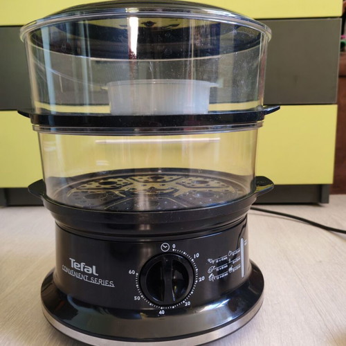 Tefal VC140131 steam cooker like new with rice bowl