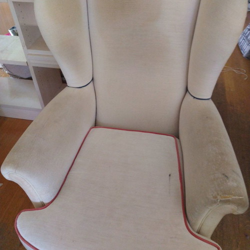 Small armchair used with good frame and cushions condition