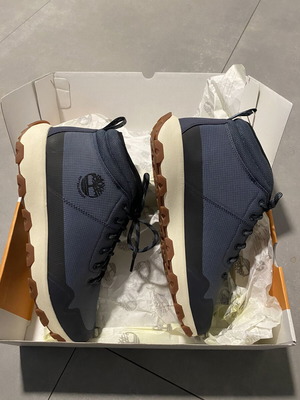 Timberland Winsor Trail Mid Lace Up αδιάβροχες μπότες νούμερο 45.5 καινούργιες