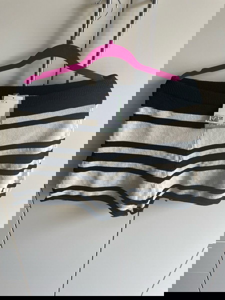 πλεκτο σορτσακι ριγε μπεζ μαυρο M/L H&M