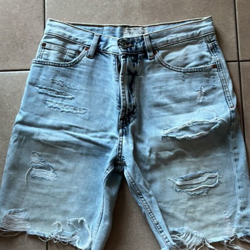 Pull & Bear men's denim shorts like new, size eur40, blue
