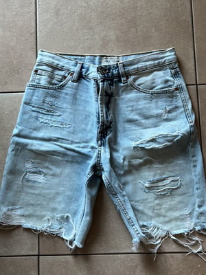 Αντρική τζιν βερμούδα Pull & Bear σαν καινούργιο, No eur40, μπλε