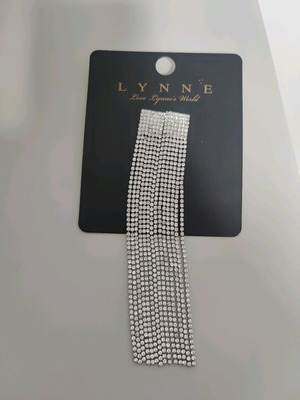 Κρεμαστά σκουλαρίκια Lynne ασημί σαν καινούργια