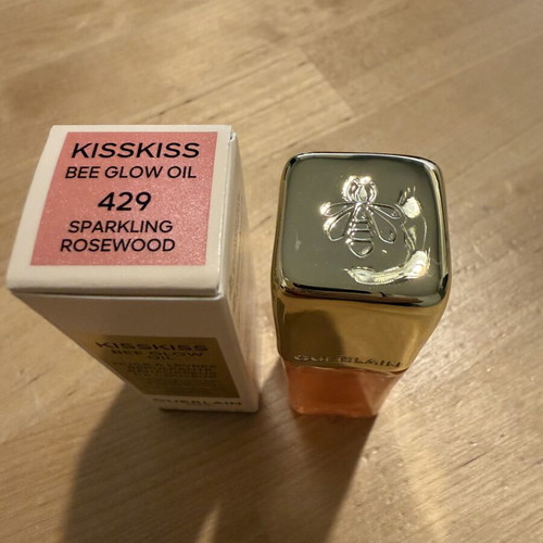 Guerlain KissKiss Bee Glow Oil, shade 429 Sparkling Rosewood