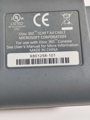 Microsoft Xbox 360 Advanced SCART AV Cable like new with optical port