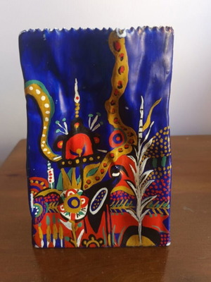 Bjan Wìinland signed vase with stamp, like new
