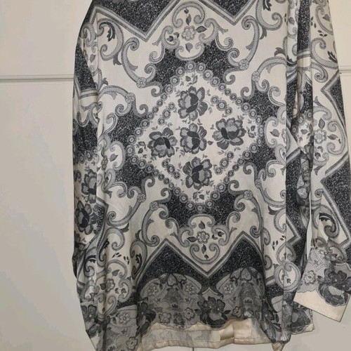 Silk shirt XL like new