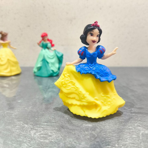 Disney Hasbro miniatures set of 3 princess figures like new