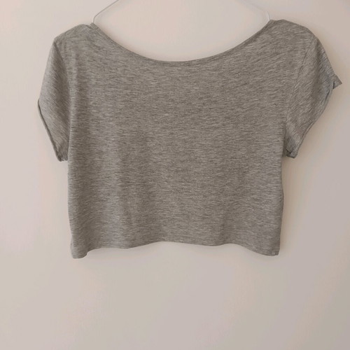 Stradivarius gray crop top size L like new