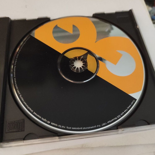 An Hour Of Free Tunes 'n' Stuff CD like new, electronic genre