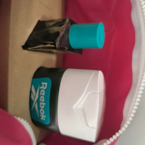 Reebok Cool Your Body gift set with Eau de Toilette and shower gel