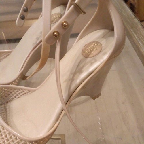 Melissa sandals beige used, size 39