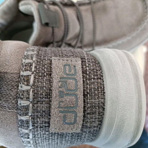 Hey Dude ankle boots like new, women's size 40, beige
