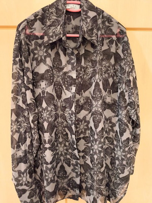Ciel Concept Caledeiscope Lace Shirt grey new