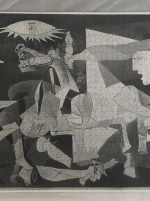 Ravanburger Guernica Picasso puzzle 2000 pieces new, ready for framing