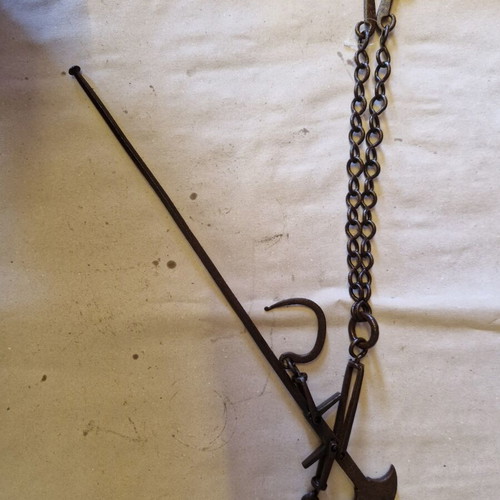 Roman scales 47 cm used with iron hook chain, greased