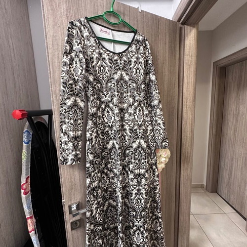Evening dress like new, size S, with belt