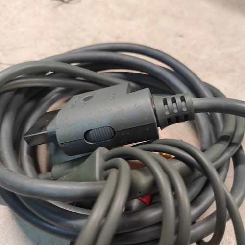 Authentic Xbox 360 video cable like new