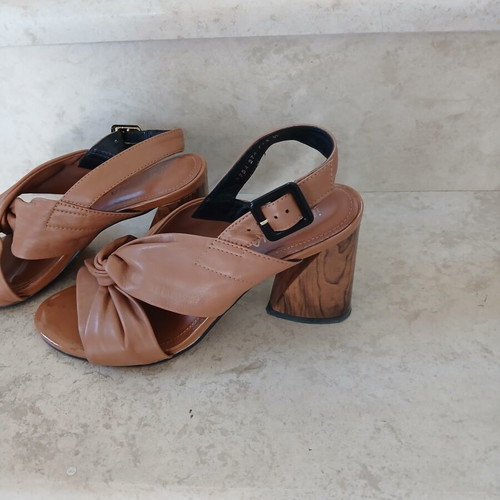 Leather sandals with anatomical sole and elegant heel, size 37, brown